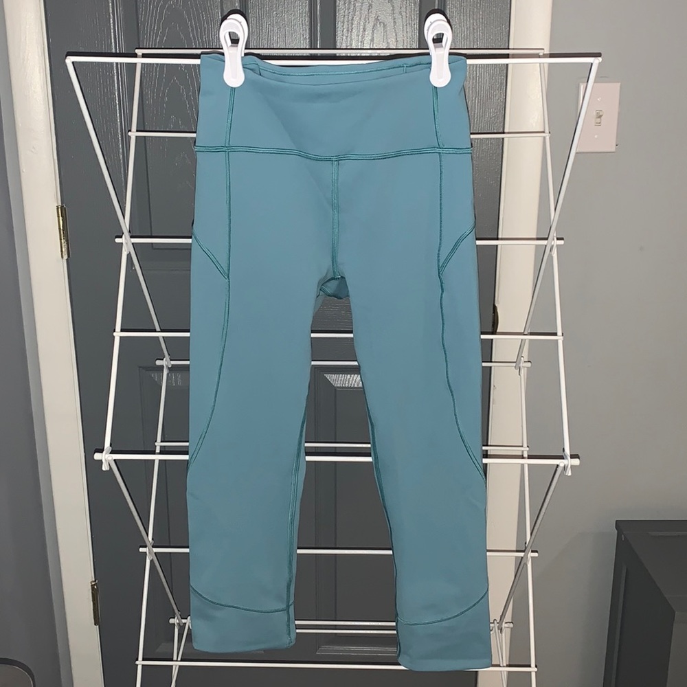 Lululemon “In Movement” Crop